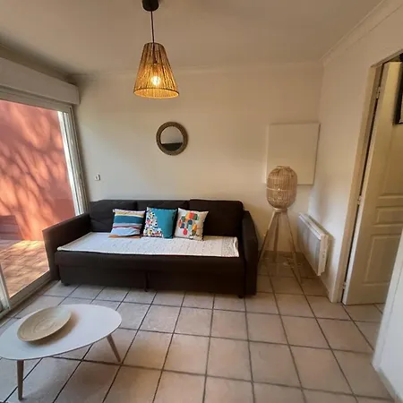 Au Port D'hyeres Avec Terrasse, Veranda Et Clim - Proche Plages Et Commerces - Fr-1-335-158 Villa Hyères
